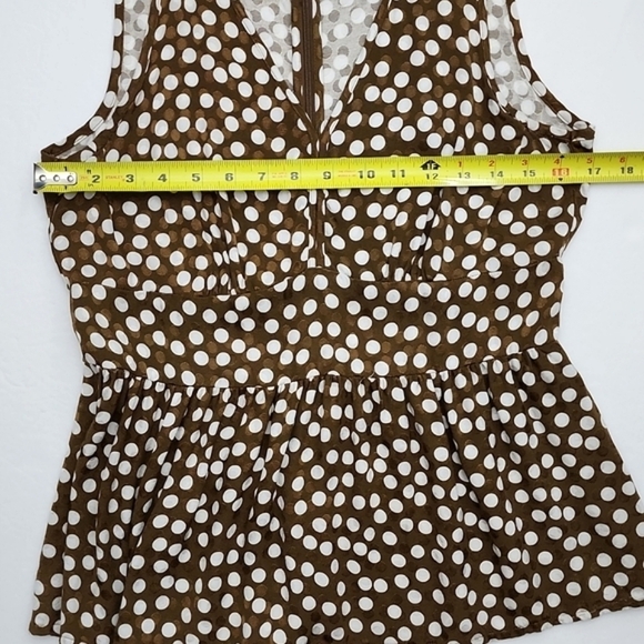 J. Crew Women's Jacquard Peplum Top Brown White Polka Dots Sleeveless Sz  10 - Picture 11 of 13